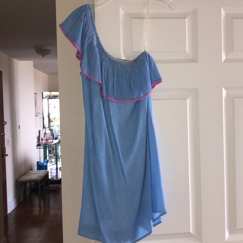 Lilly Pulitzer off the shoulder dress